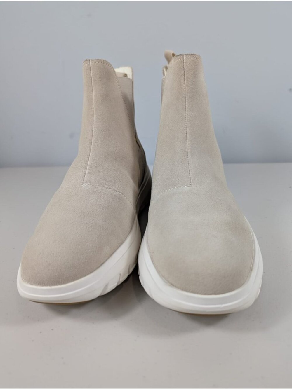 Cole Haan women's boots in cream Chelsea waterproof size 9.5B